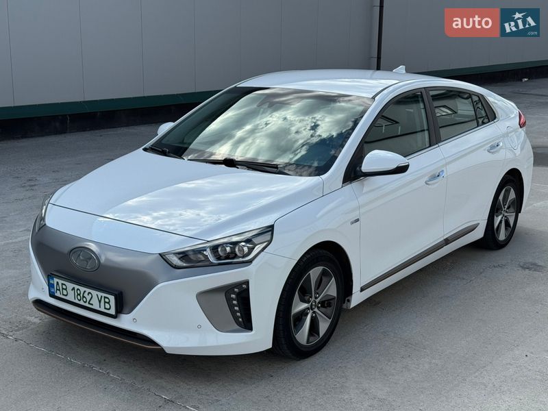 Хэтчбек Hyundai Ioniq 2017 в Виннице фото 64 Хэтчбек Hyundai Ioniq 2017 в Виннице