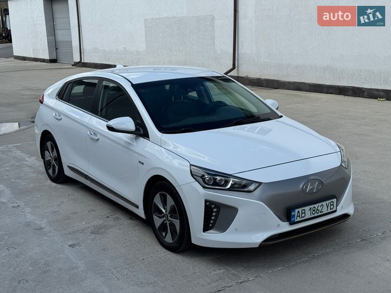 Хэтчбек Hyundai Ioniq 2017 в Виннице фото 67 Хэтчбек Hyundai Ioniq 2017 в Виннице