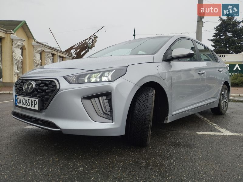 Лифтбек Hyundai Ioniq 2020 в Черкассах фото 15 Лифтбек Hyundai Ioniq 2020 в Черкассах