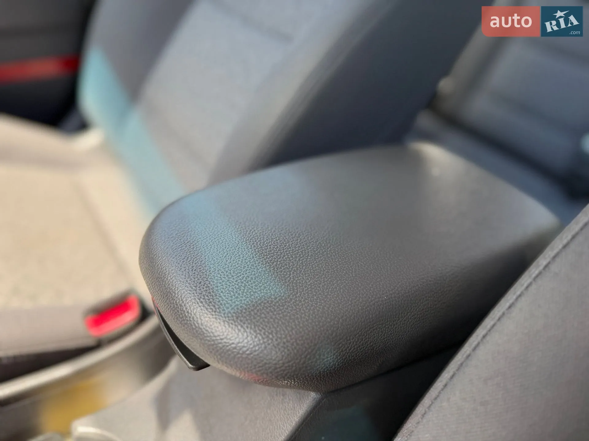 2018 Hyundai IONIQ - мініатюра 36