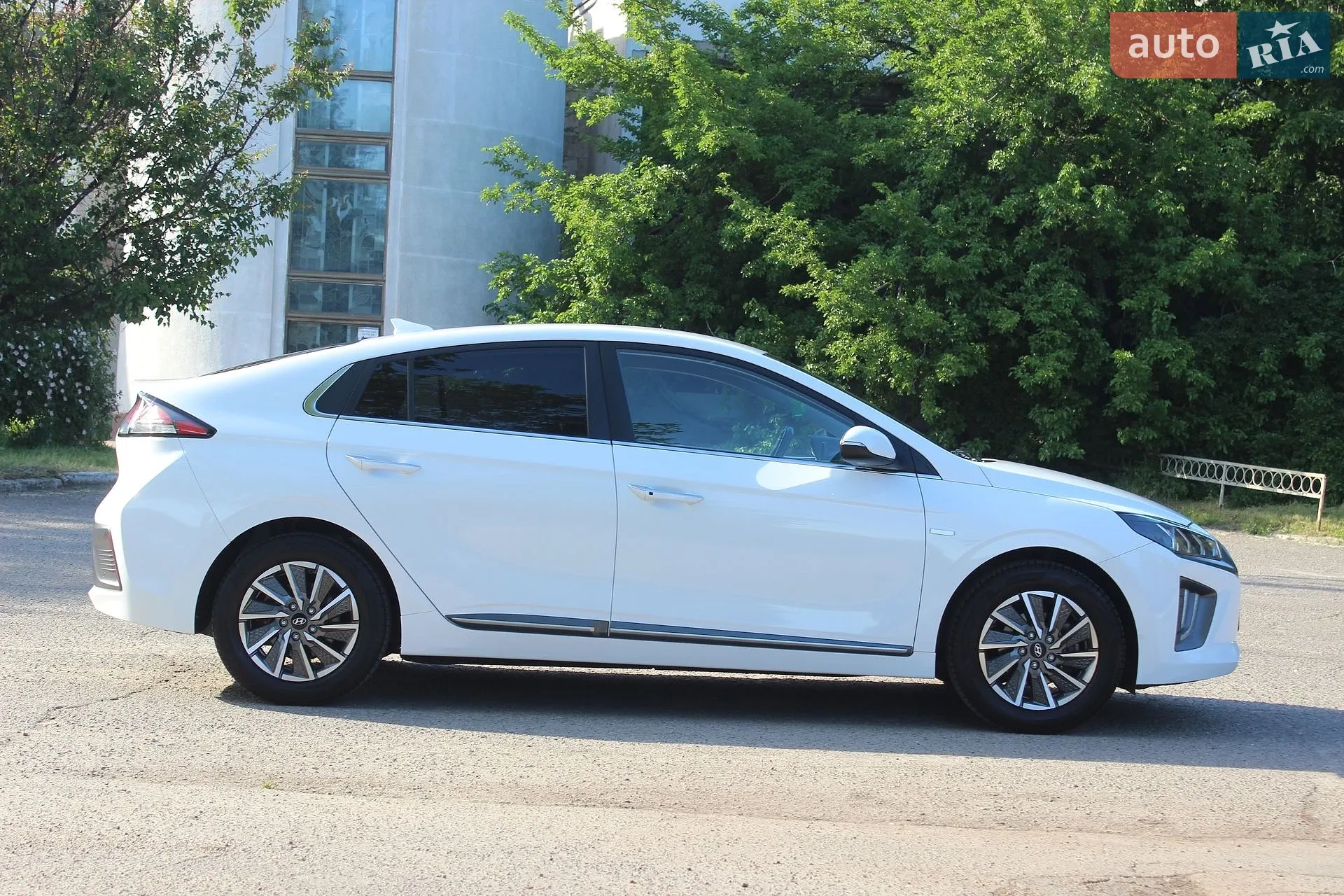 2020 Hyundai IONIQ - мініатюра 9