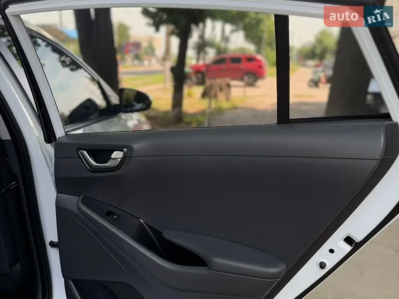 Hyundai Ioniq 2019 VIN KMHC751HFKU044416 фото оголошення 59 з 145