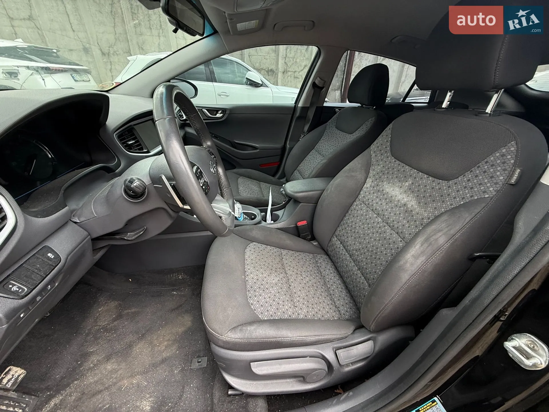 2019 Hyundai IONIQ - мініатюра 9