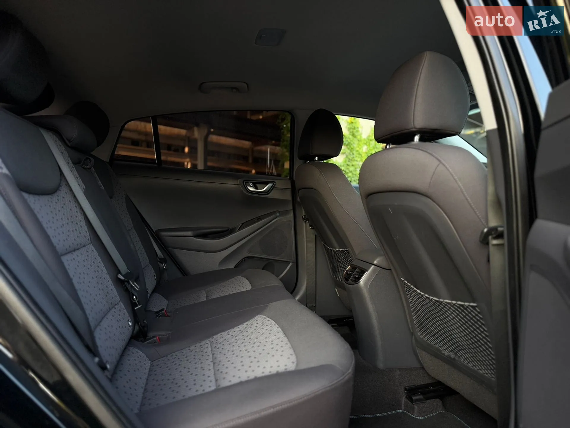 2017 Hyundai IONIQ - мініатюра 26