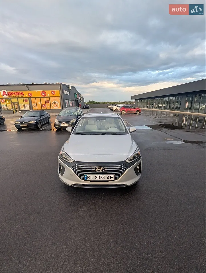 2017 Hyundai IONIQ - мініатюра 18