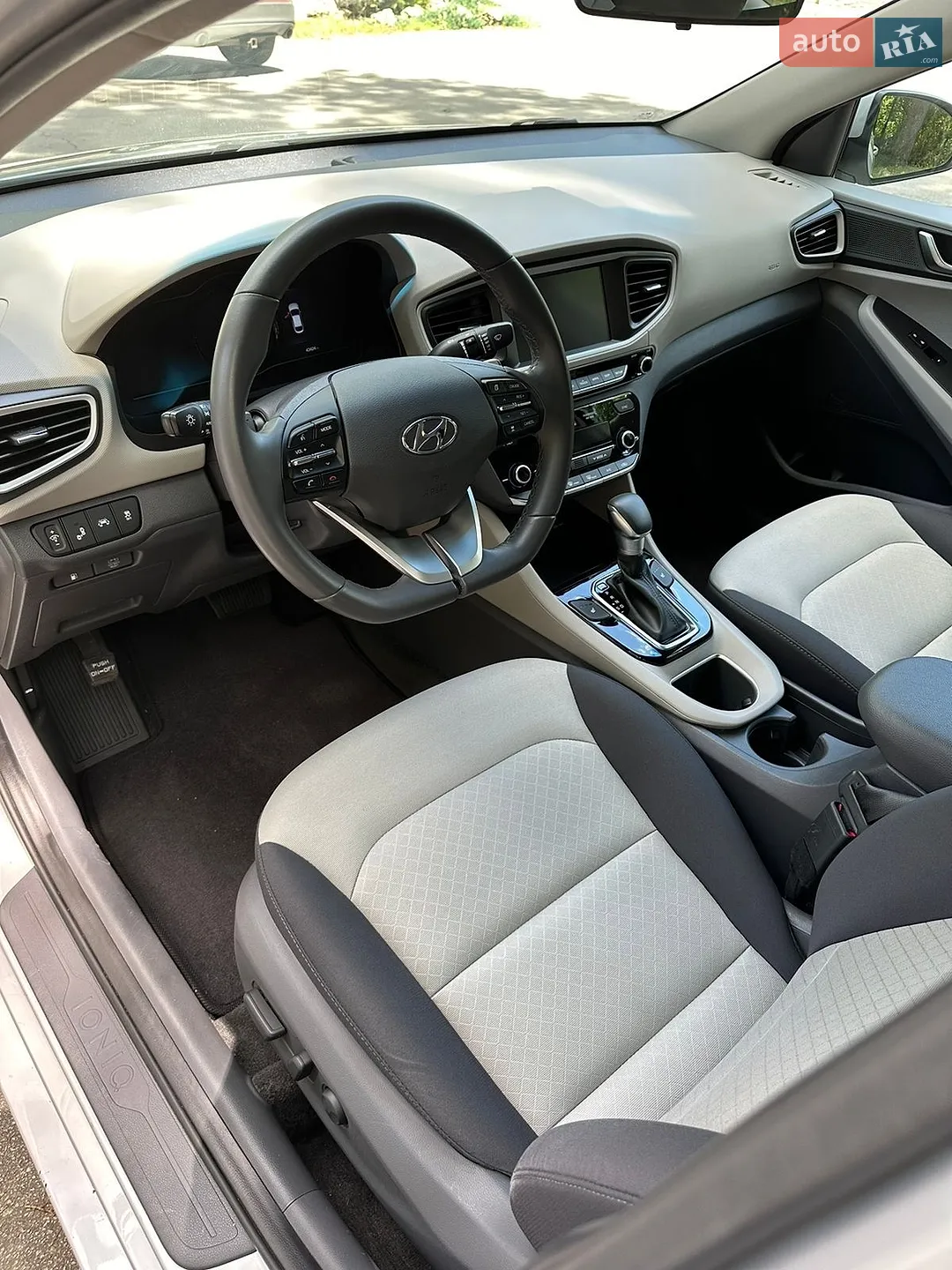 2018 Hyundai IONIQ - мініатюра 13