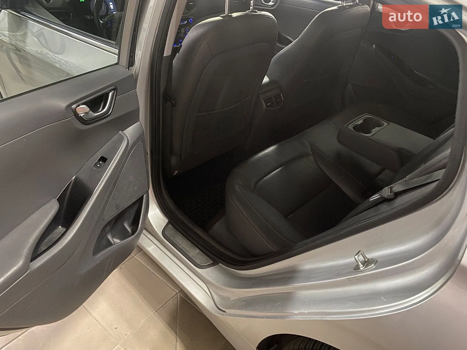 2017 Hyundai IONIQ - мініатюра 38