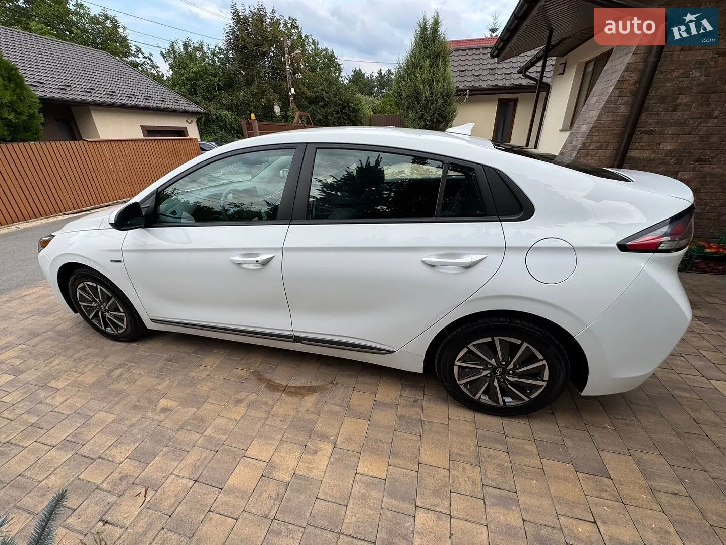 2020 Hyundai IONIQ - мініатюра 8
