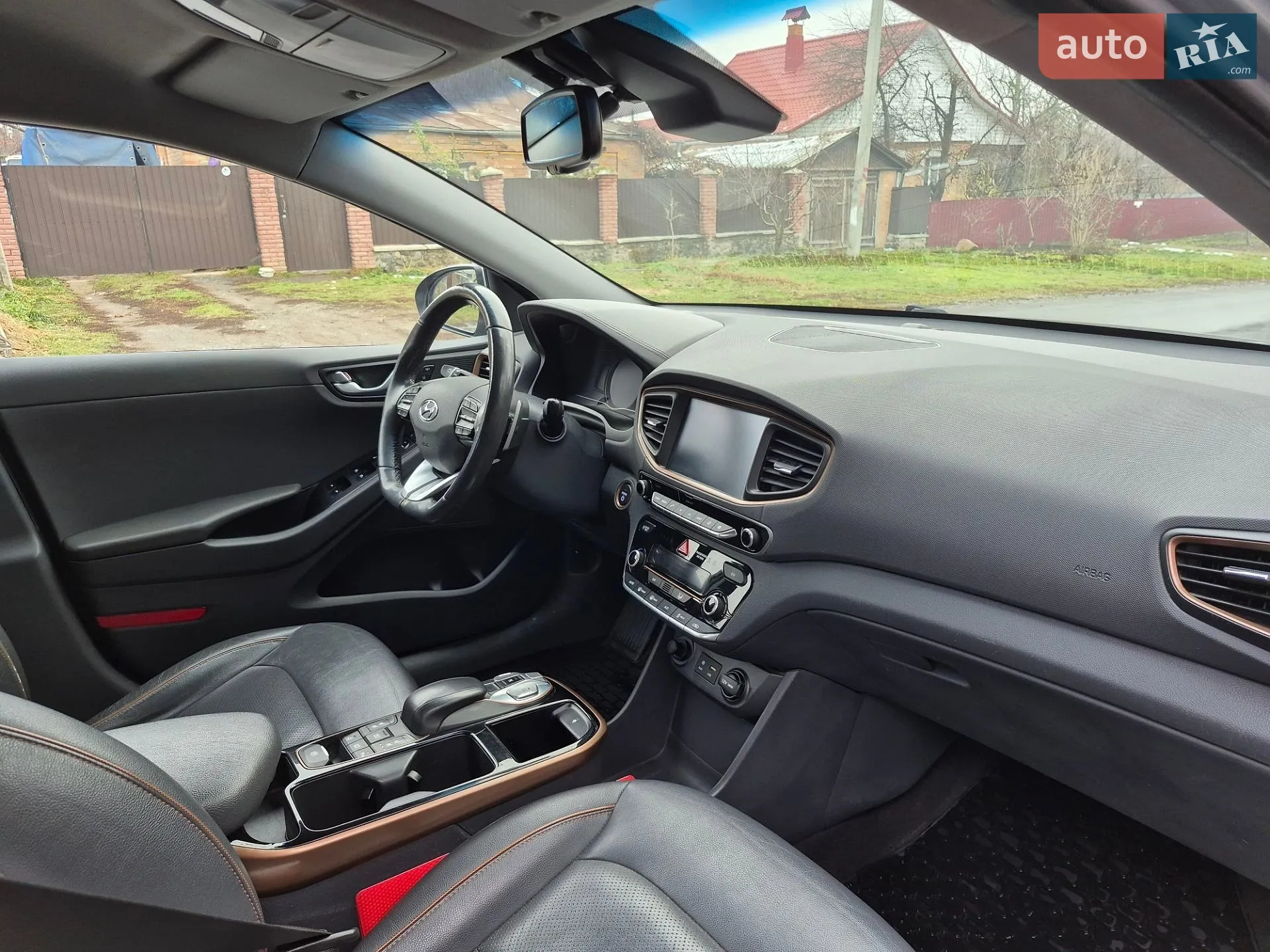 2017 Hyundai IONIQ - мініатюра 26