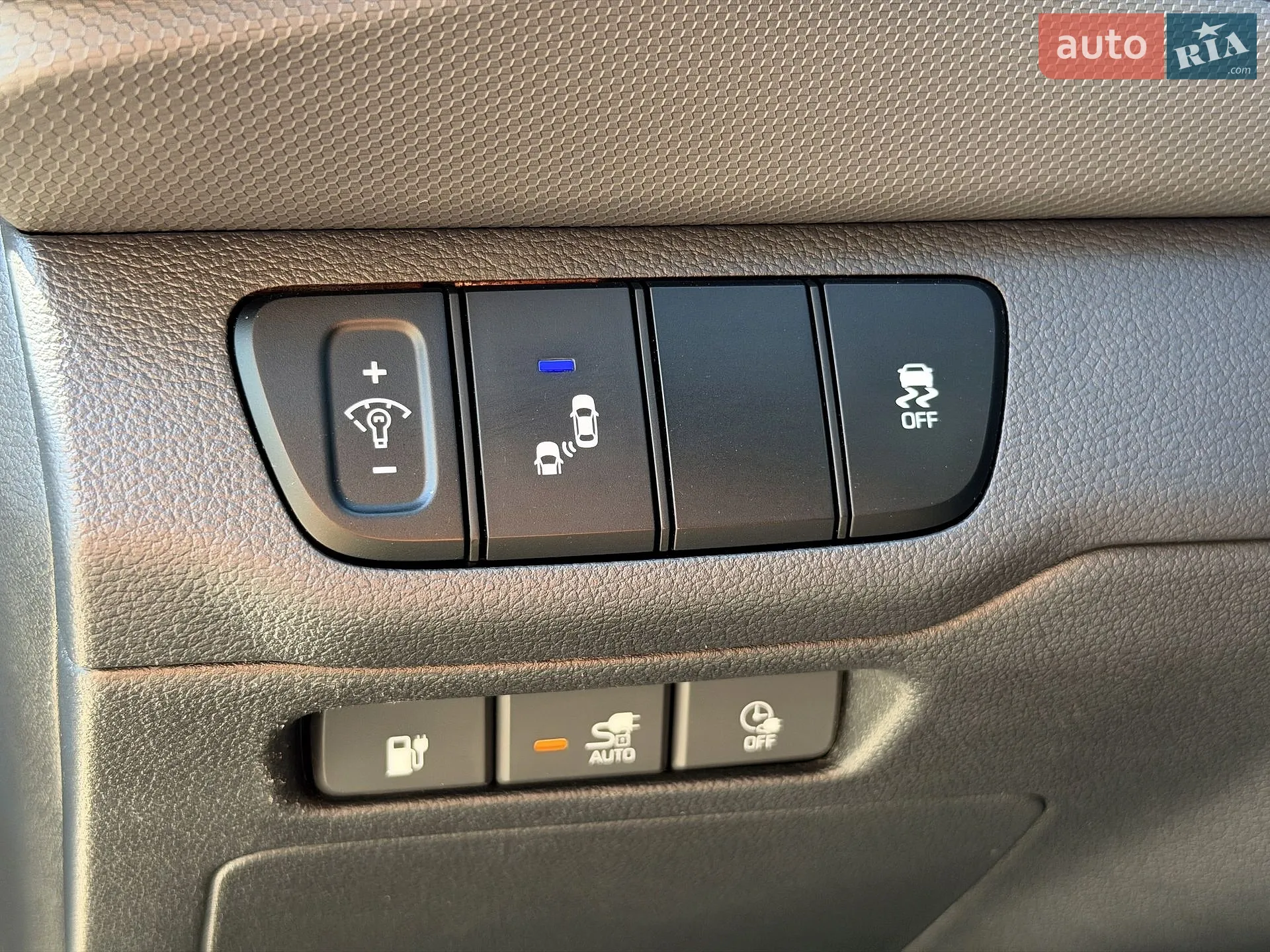 2017 Hyundai IONIQ - мініатюра 33
