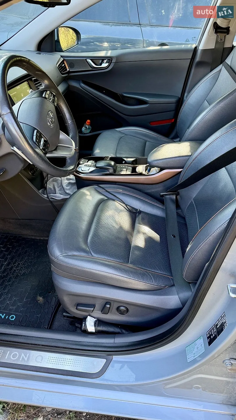 2016 Hyundai IONIQ - мініатюра 23