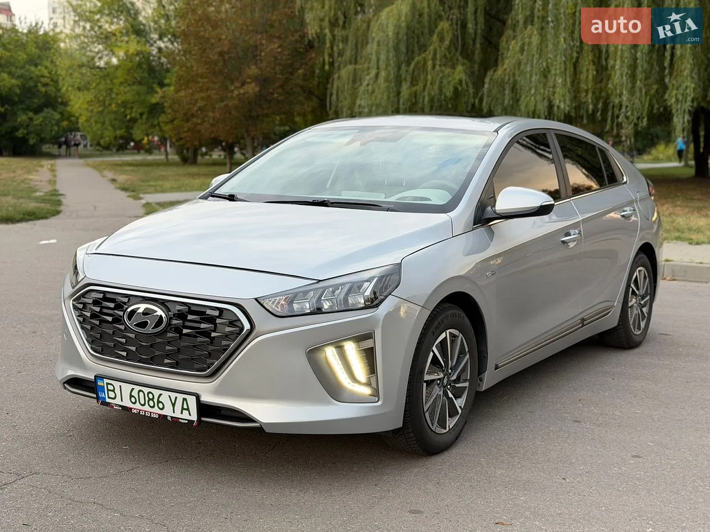 2020 Hyundai IONIQ - мініатюра 8