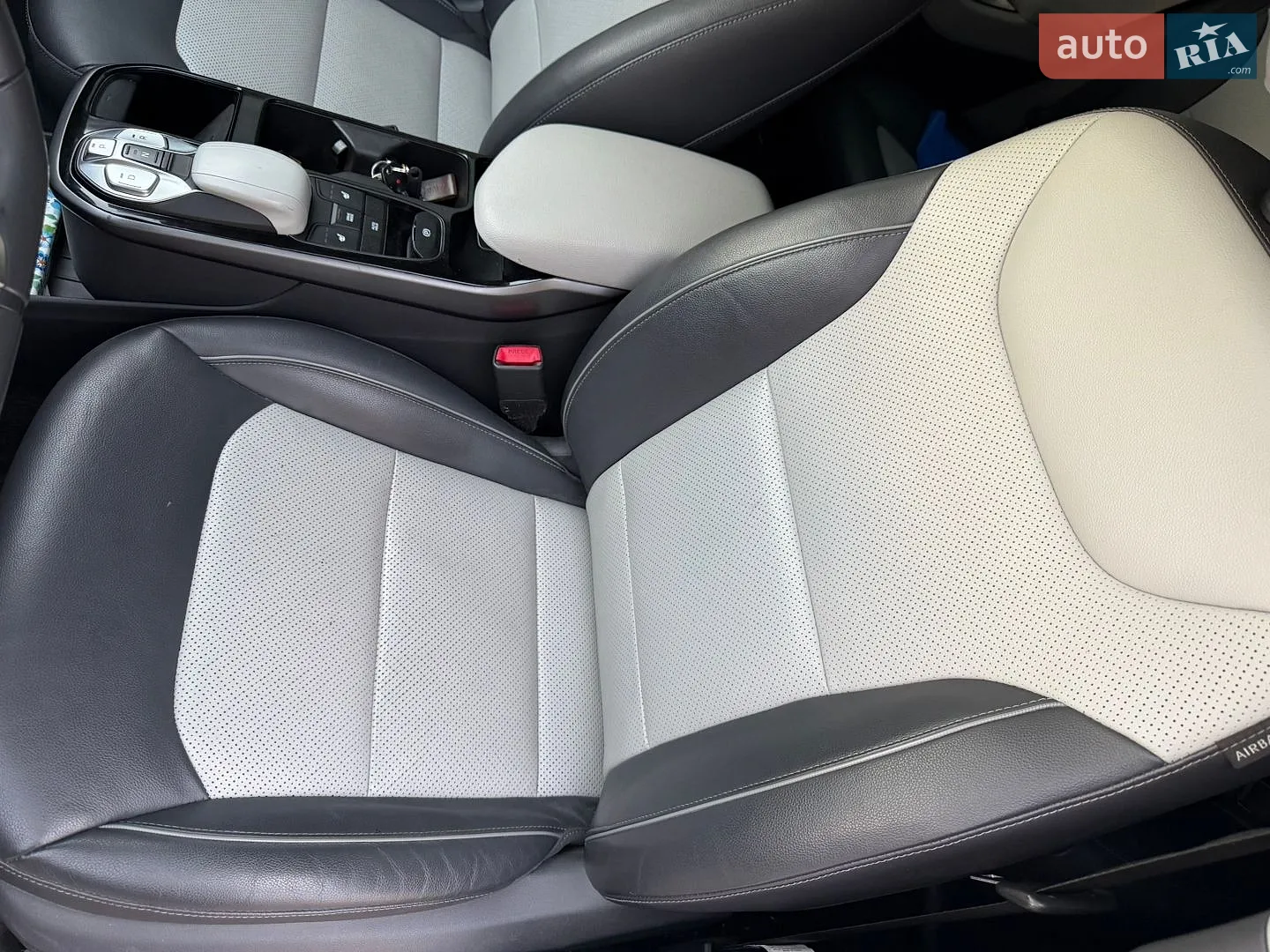 2020 Hyundai IONIQ - мініатюра 17