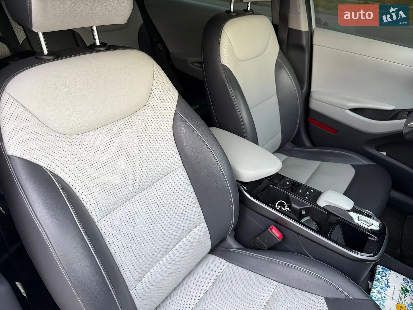 2020 Hyundai IONIQ - мініатюра 19