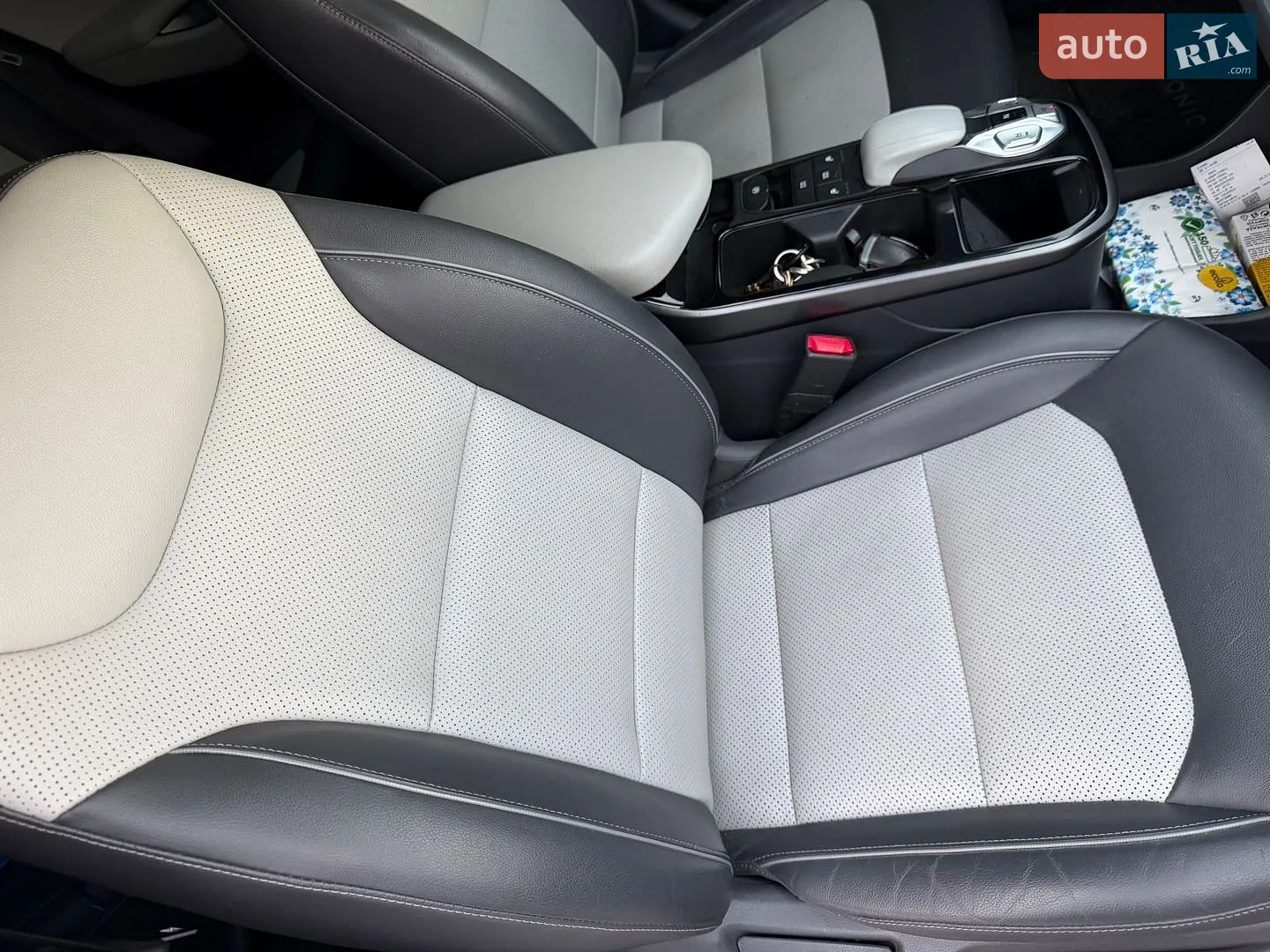 2020 Hyundai IONIQ - мініатюра 20