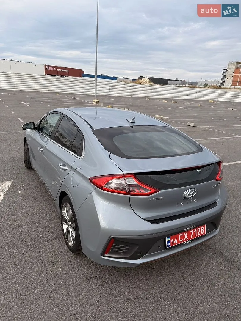 2017 Hyundai IONIQ - мініатюра 13
