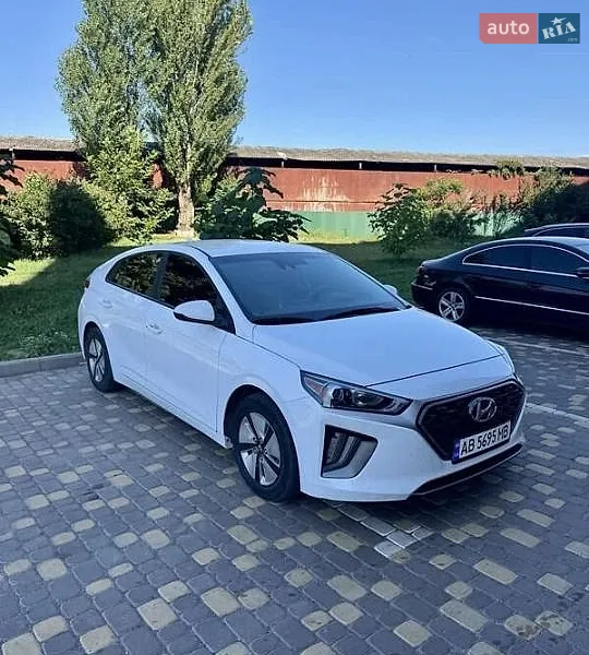 Hyundai Ioniq 2021