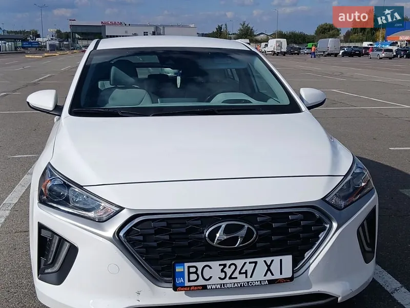 Hyundai Ioniq