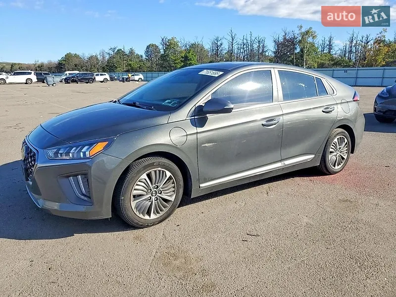 Hyundai Ioniq