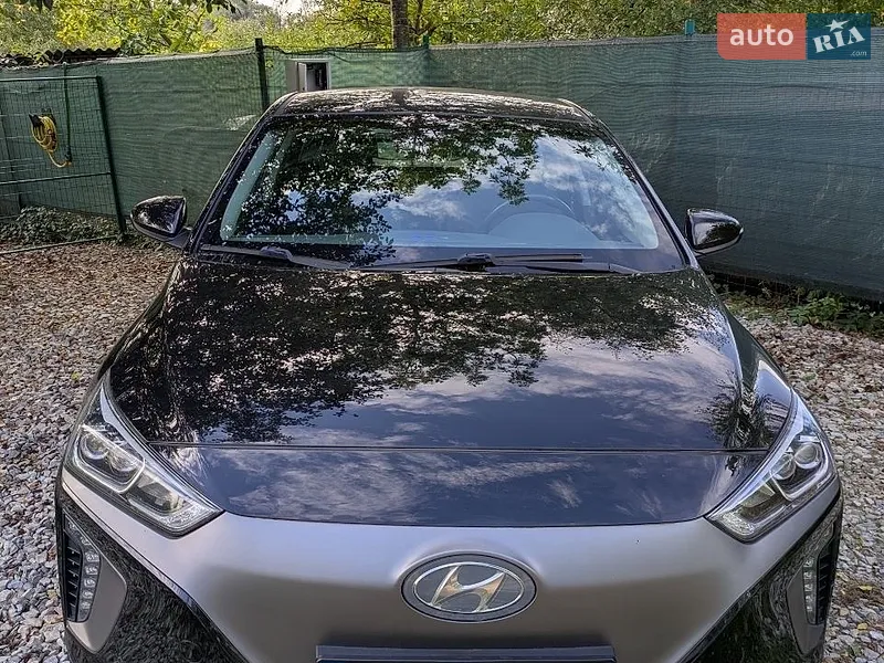 Hyundai Ioniq