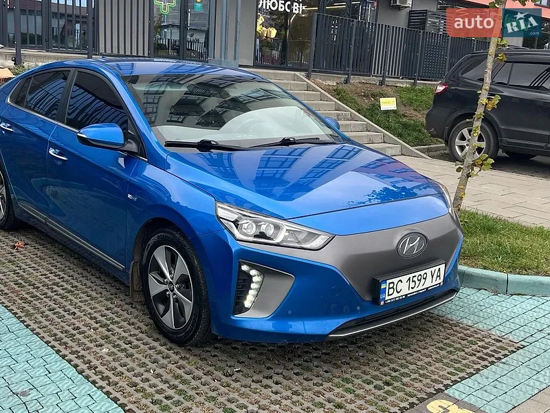 Hyundai Ioniq