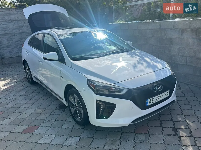 Hyundai Ioniq