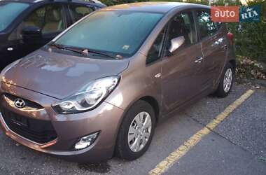 Хэтчбек Hyundai ix20 2012 в 