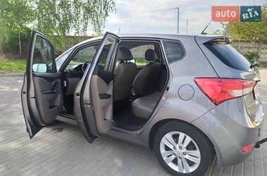 Хетчбек Hyundai ix20 2012 в 