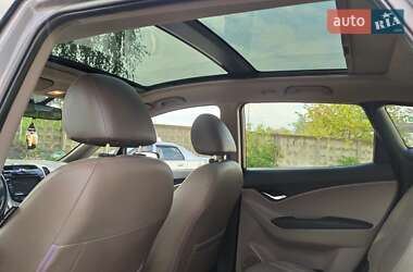 Хетчбек Hyundai ix20 2012 в 