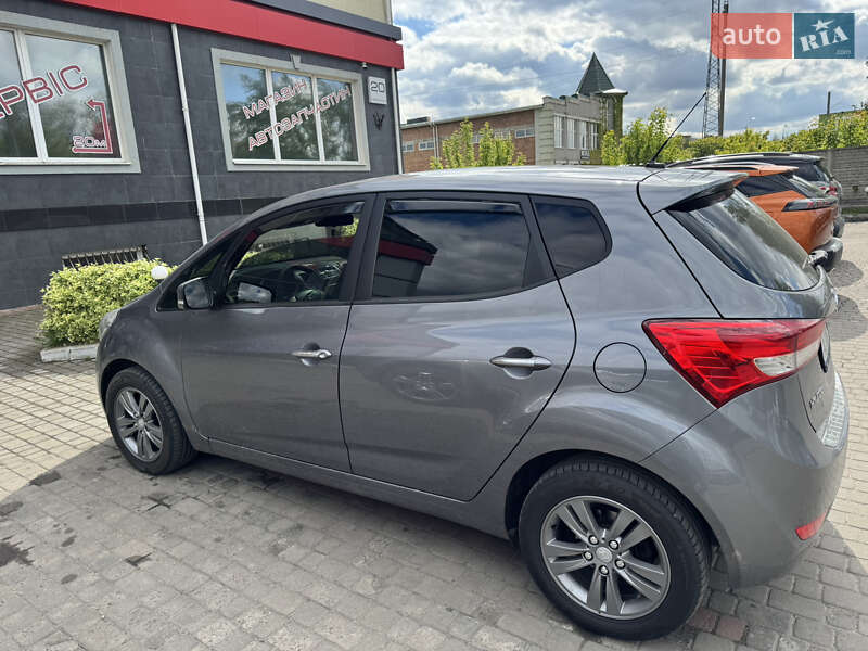 Хетчбек Hyundai ix20 2013 в Луцьку фото 24 Хетчбек Hyundai ix20 2013 в Луцьку