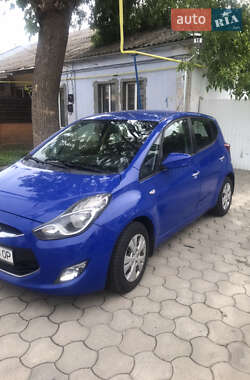 Хэтчбек Hyundai ix20 2013 в 