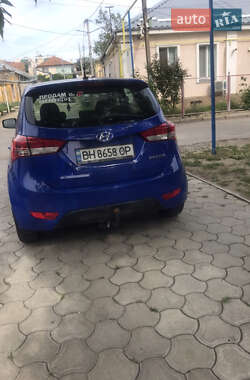Хэтчбек Hyundai ix20 2013 в 