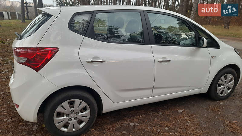 Хетчбек Hyundai ix20 2013 в Житомирі фото 8 Хетчбек Hyundai ix20 2013 в Житомирі