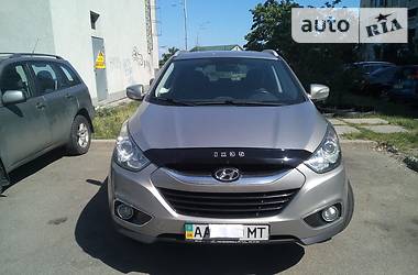 Внедорожник / Кроссовер Hyundai ix35 2010 в Киеве