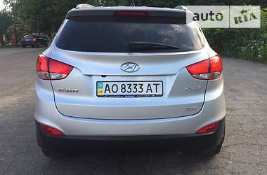 Внедорожник / Кроссовер Hyundai ix35 2010 в Тячеве