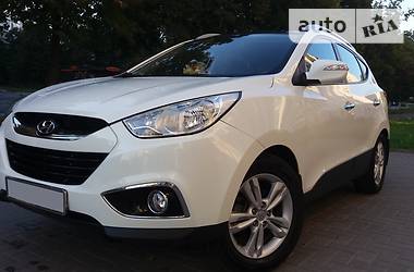 Позашляховик / Кросовер Hyundai ix35 2011 в Києві