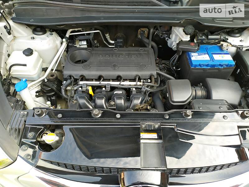 Позашляховик / Кросовер Hyundai ix35 2010 в Виноградові