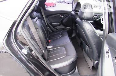 Позашляховик / Кросовер Hyundai ix35 2011 в 