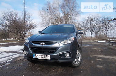 Позашляховик / Кросовер Hyundai ix35 2011 в 