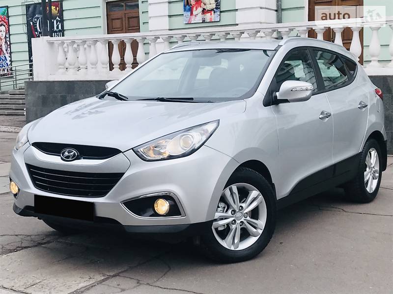Внедорожник / Кроссовер Hyundai ix35 2012 в Каменском