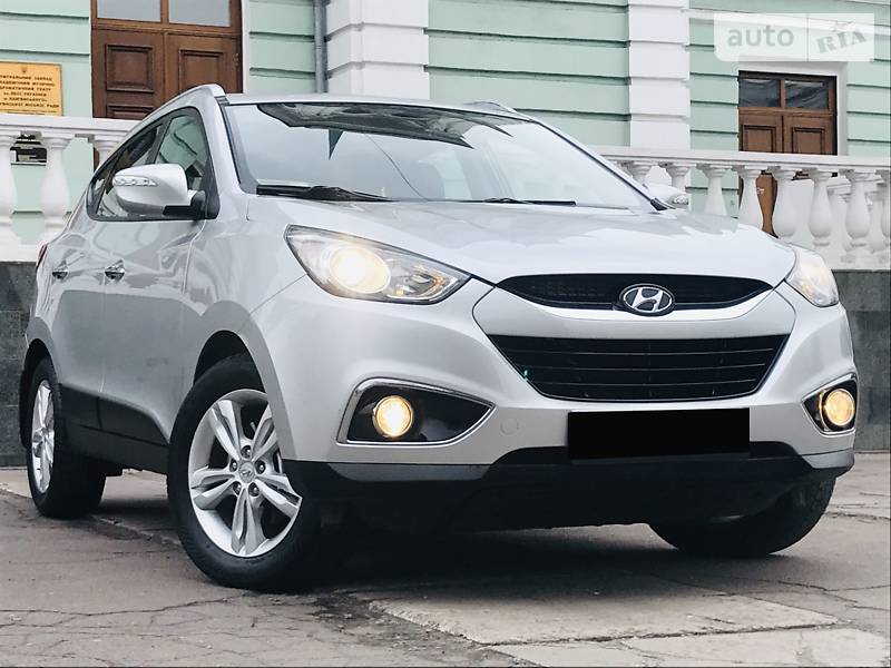 Внедорожник / Кроссовер Hyundai ix35 2012 в Каменском