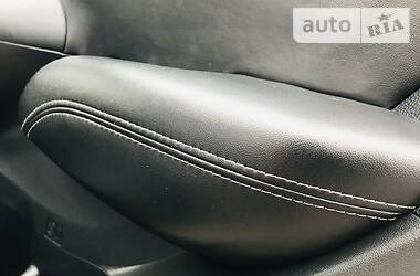 Позашляховик / Кросовер Hyundai ix35 2012 в 