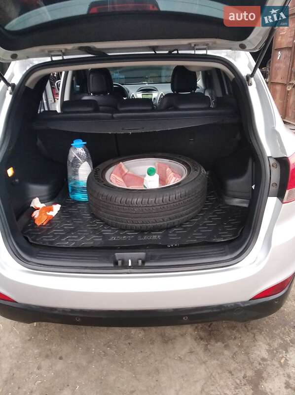 Внедорожник / Кроссовер Hyundai ix35 2011 в Кривом Озере