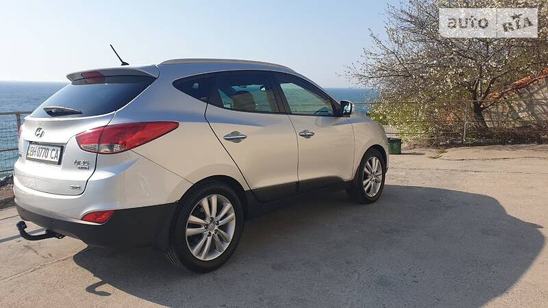 Позашляховик / Кросовер Hyundai ix35 2012 в Одесі