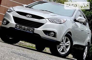 Позашляховик / Кросовер Hyundai ix35 2012 в 