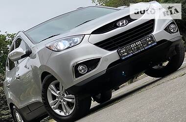 Позашляховик / Кросовер Hyundai ix35 2012 в 