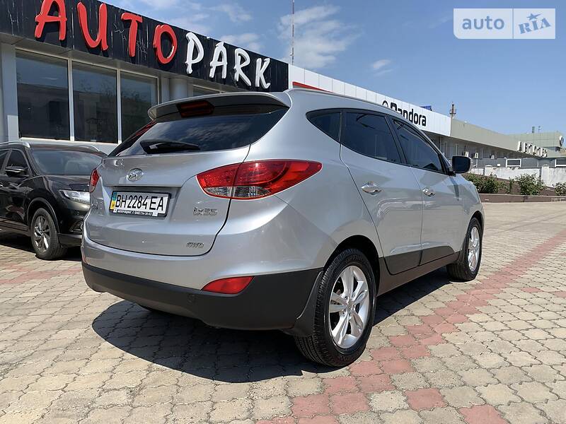 Позашляховик / Кросовер Hyundai ix35 2011 в Одесі фото 7 Позашляховик / Кросовер Hyundai ix35 2011 в Одесі