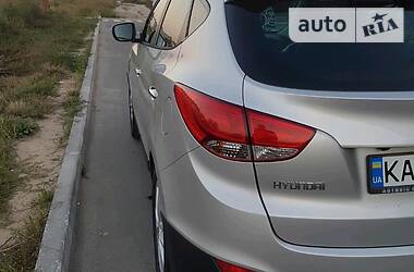 Внедорожник / Кроссовер Hyundai ix35 2010 в Киеве