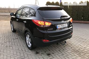 Внедорожник / Кроссовер Hyundai ix35 2012 в Виноградове