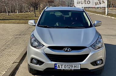 Внедорожник / Кроссовер Hyundai ix35 2011 в Калуше